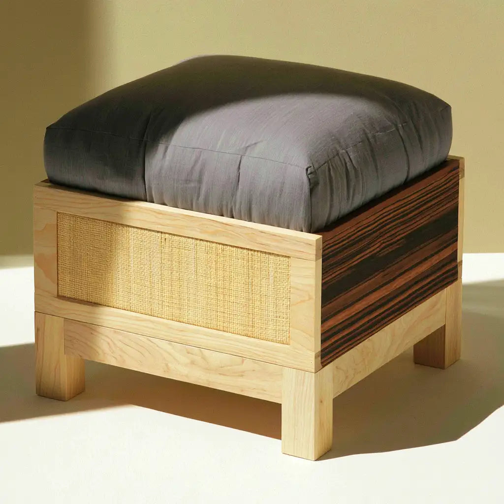 Pouf contenitore dal profilo contemporaneo, beige, per la casa
